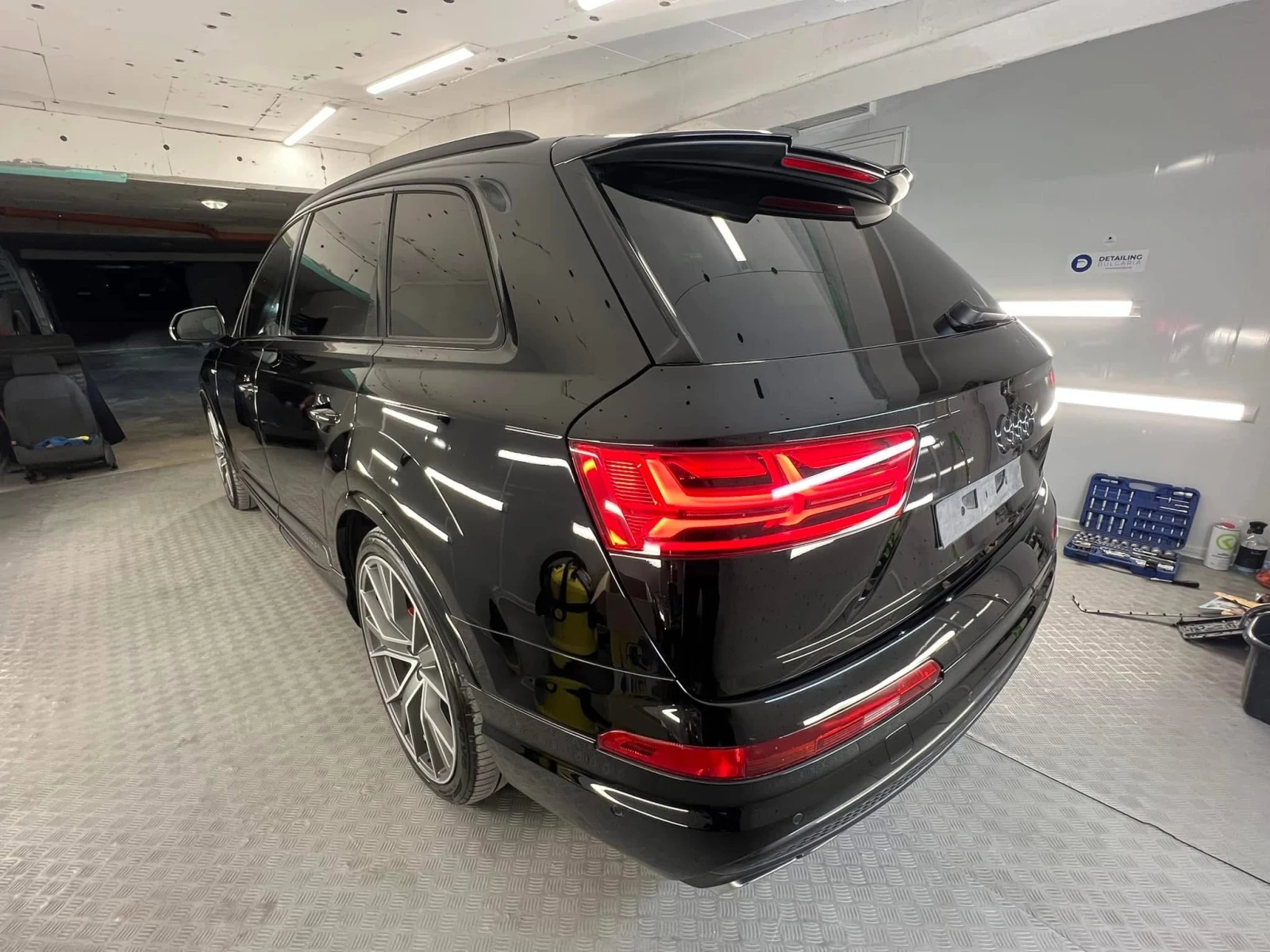 Audi SQ7 Audi SQ7 Matrix V8 6+ 1 - изображение 5 | Auto.bg Audi SQ7 Audi SQ7 Matrix V8 6+ 1 - изображение 5