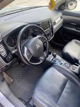 Mitsubishi Outlander - 19500 лв. / 9970.19 € - 22329602 6 | Car24.bg Mitsubishi Outlander - 19500 лв. / 9970.19 € - 22329602 6