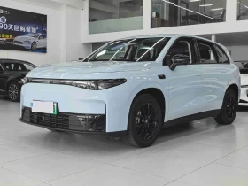 Leapmotor B10