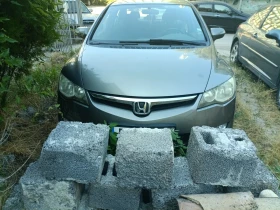 Honda Civic 1.3 hybrid Перфектен!!! - 3690 € - 82856237 5 | Car24.bg Honda Civic 1.3 hybrid Перфектен!!! - 3690 € - 82856237 5