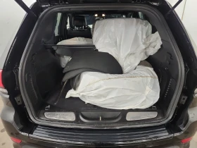 Jeep Grand cherokee SRT* БЕЗ РЪЖДИ* 6.4 HEMI* Distr* Carbon* - 38499 лв. / 19684.23 € - 11605044 12 | Car24.bg Jeep Grand cherokee SRT* БЕЗ РЪЖДИ* 6.4 HEMI* Distr* Carbon* - 38499 лв. / 19684.23 € - 11605044 12