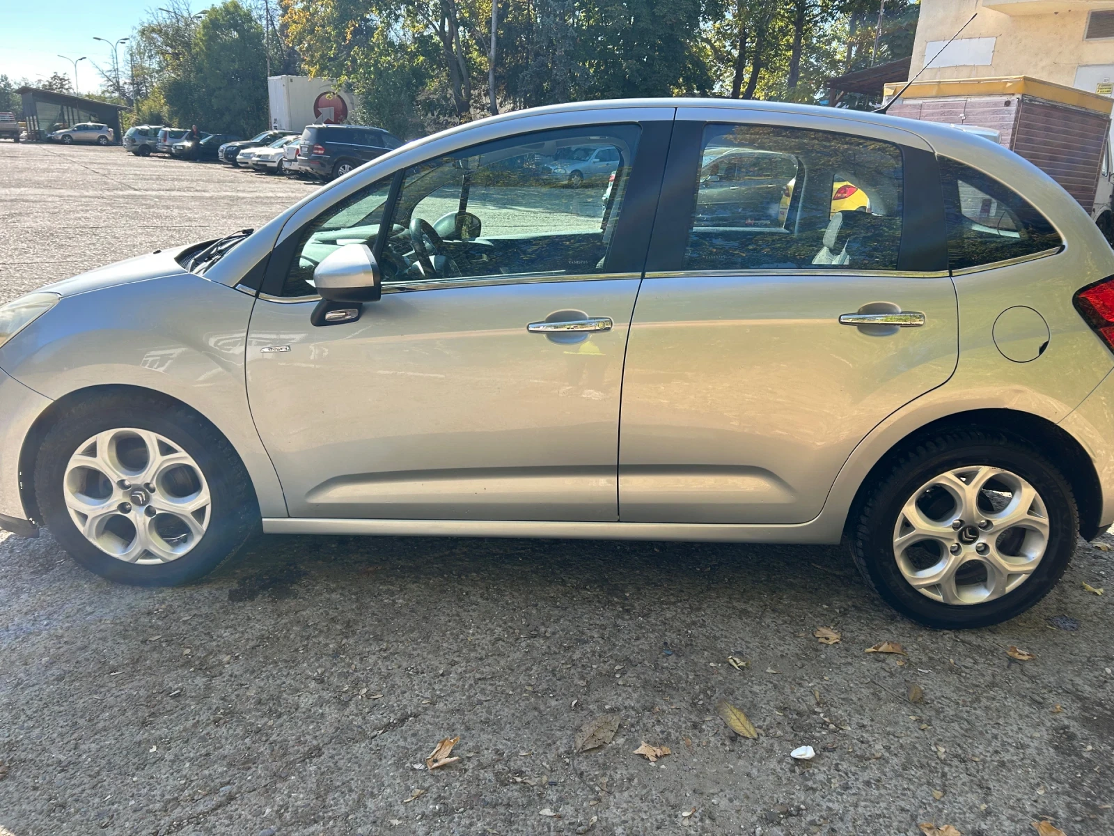 Citroen C3 1.4 HDI Exclusive - изображение 4 | Auto.bg Citroen C3 1.4 HDI Exclusive - изображение 4