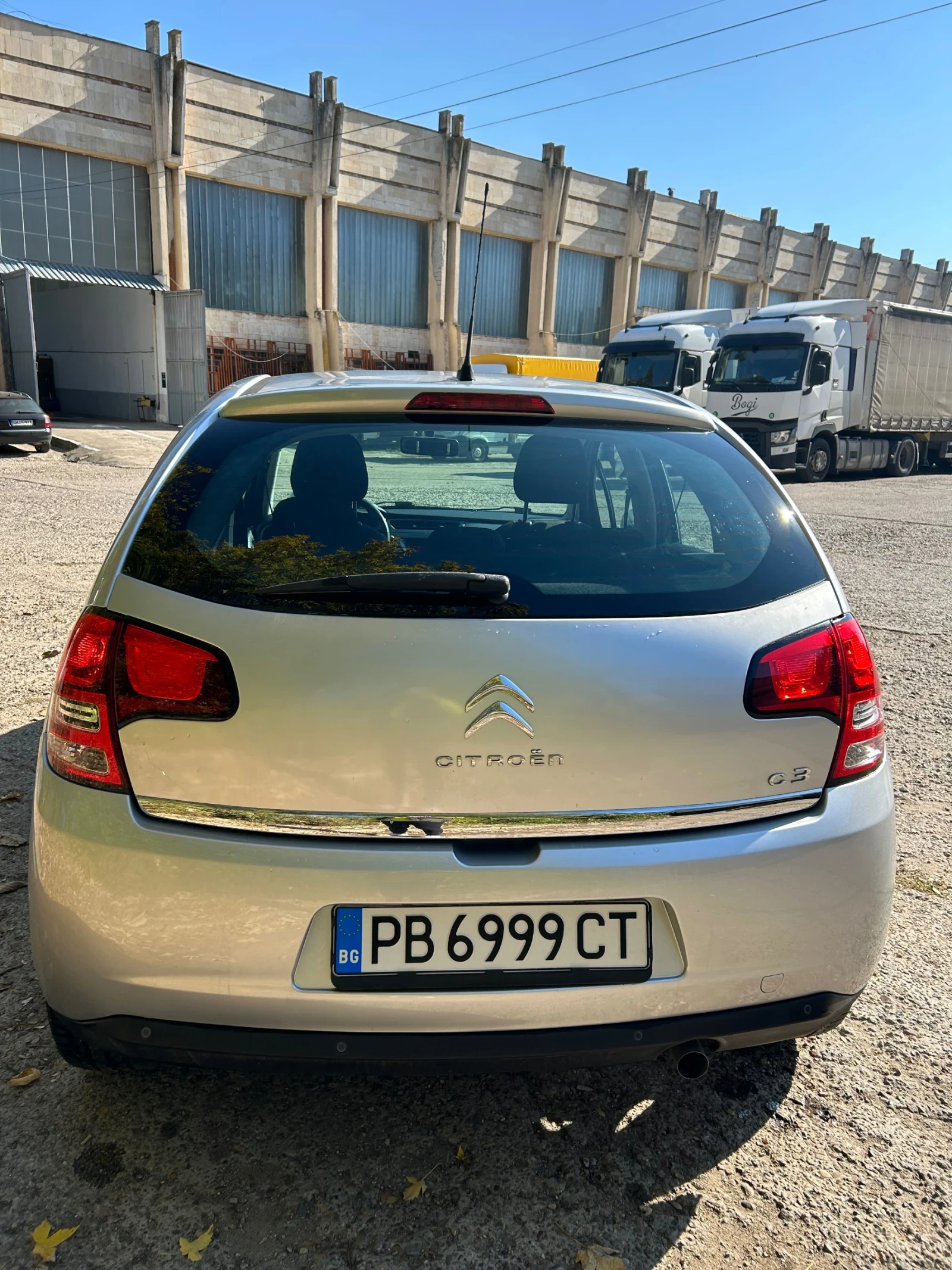 Citroen C3 1.4 HDI Exclusive - изображение 2 | Auto.bg Citroen C3 1.4 HDI Exclusive - изображение 2