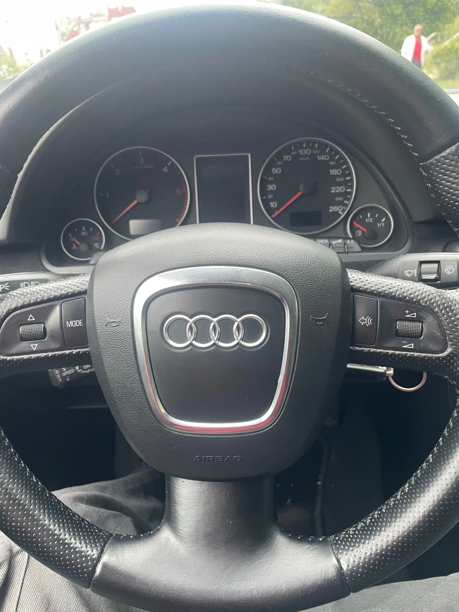 Audi A4  - изображение 10 | Auto.bg Audi A4  - изображение 10