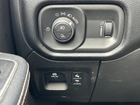 Dodge RAM 1500 * 2020* 5.7 Sport* NAVI* Кожа* CARFAX - 45990 лв. / 23514.31 € - 68707354 12 | Car24.bg Dodge RAM 1500 * 2020* 5.7 Sport* NAVI* Кожа* CARFAX - 45990 лв. / 23514.31 € - 68707354 12