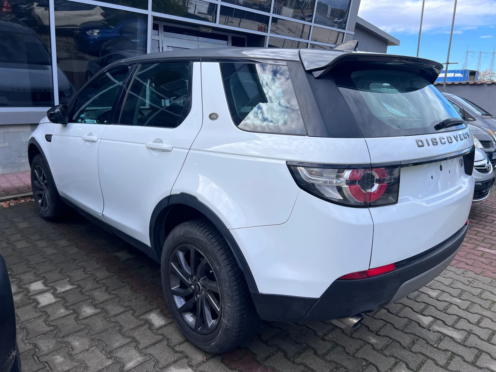 Land Rover Discovery Sport 2.0 td4 4x4 - изображение 2 | Auto.bg Land Rover Discovery Sport 2.0 td4 4x4 - изображение 2