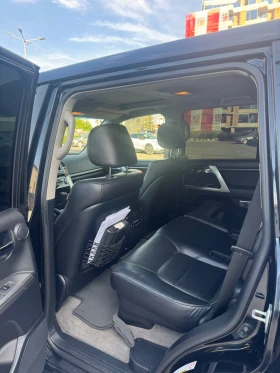 Toyota Land cruiser V8 4.5L 200 - 33000 € - 33960173 6 | Car24.bg Toyota Land cruiser V8 4.5L 200 - 33000 € - 33960173 6