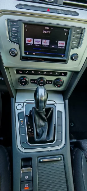 VW Passat 2.0TDI B8 Keyless* Navi* Bluetooth* Isofix* | Auto.bg — изображение 10 VW Passat 2.0TDI B8 Keyless* Navi* Bluetooth* Isofix* | Auto.bg — изображение 10