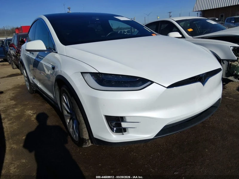 Tesla Model X 100D AWD - 16000 € - 89270540 1 | Car24.bg Tesla Model X 100D AWD - 16000 € - 89270540 1