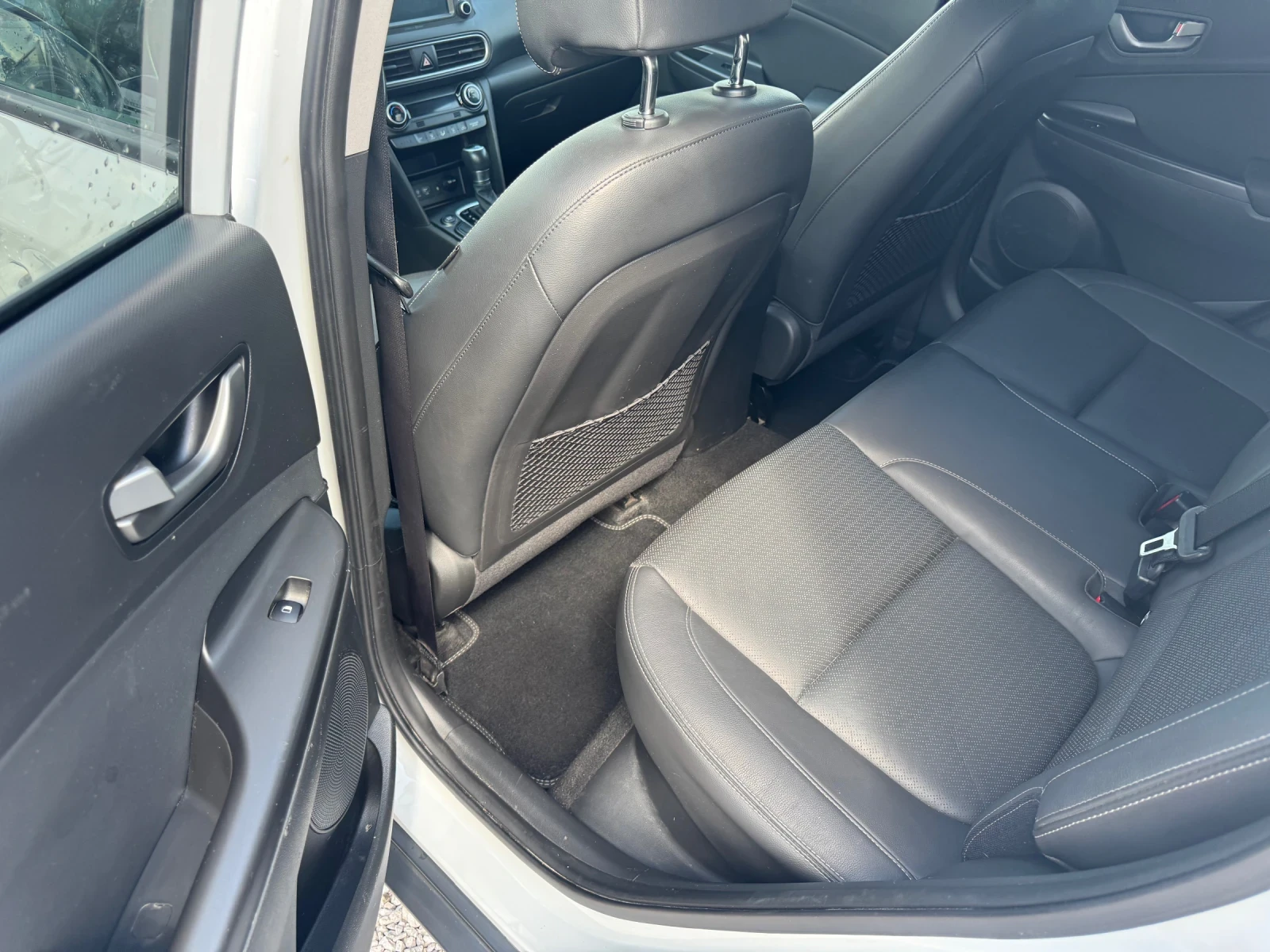 Hyundai Kona 1.6CRDI / 136ps / FULL EXTRI/ 117 хил км / 4х4  - изображение 8 | Auto.bg Hyundai Kona 1.6CRDI / 136ps / FULL EXTRI/ 117 хил км / 4х4  - изображение 8