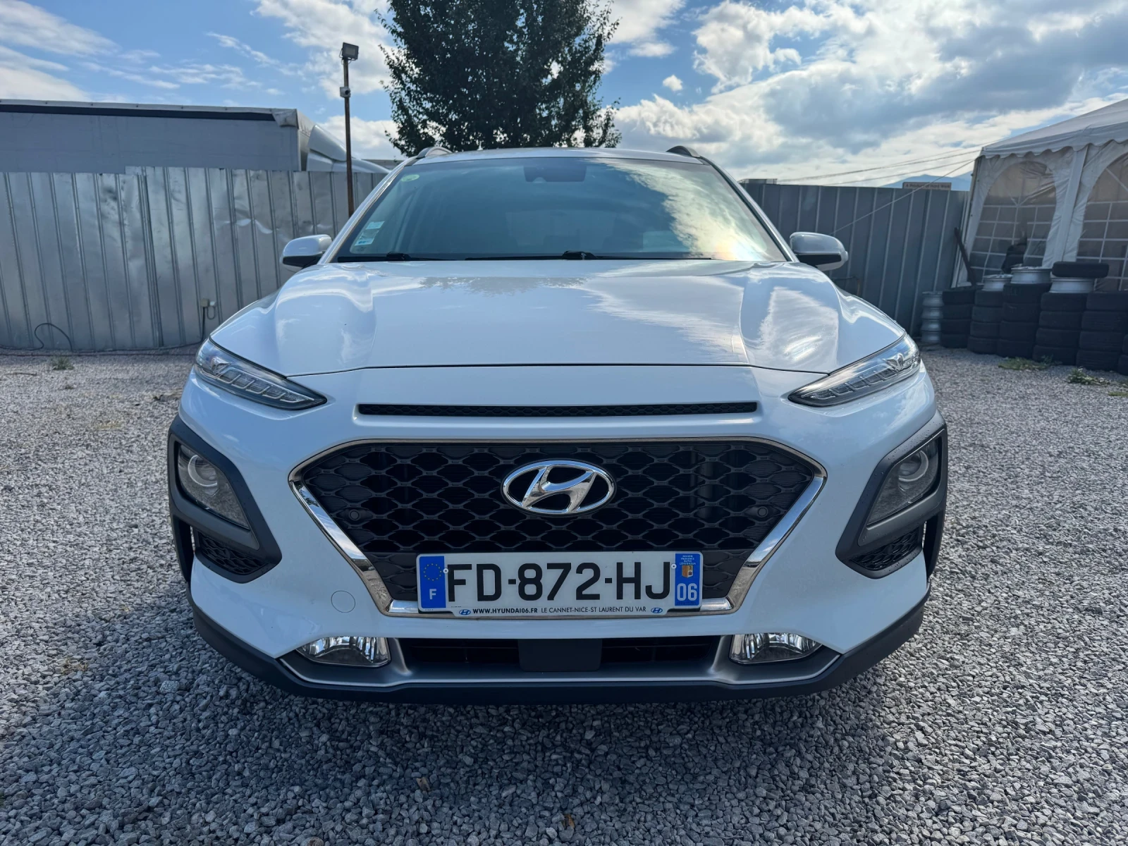 Hyundai Kona 1.6CRDI / 136ps / FULL EXTRI/ 117 хил км / 4х4  - изображение 2 | Auto.bg Hyundai Kona 1.6CRDI / 136ps / FULL EXTRI/ 117 хил км / 4х4  - изображение 2