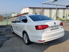 VW Jetta 2.0 Tdi Bluemotion Premium 6Th Generation | Auto.bg — изображение 7 VW Jetta 2.0 Tdi Bluemotion Premium 6Th Generation | Auto.bg — изображение 7