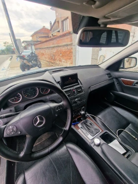 Mercedes-Benz C 320