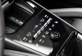 Porsche Cayenne e-hybrid 3.0 литра турбо V6 - 143800 € / 281248.35 лв. - 36739791 7 | Car24.bg Porsche Cayenne e-hybrid 3.0 литра турбо V6 - 143800 € / 281248.35 лв. - 36739791 7