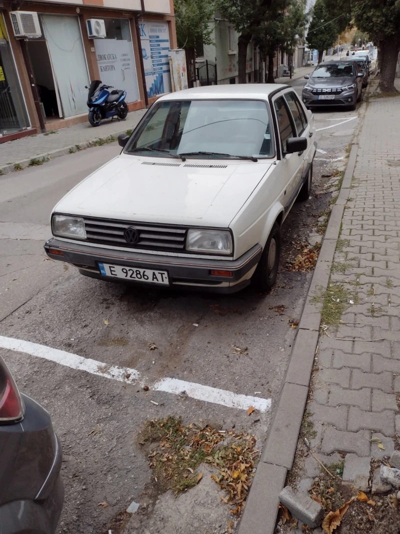 VW Jetta - 1000 € - 94104451 1 | Car24.bg VW Jetta - 1000 € - 94104451 1
