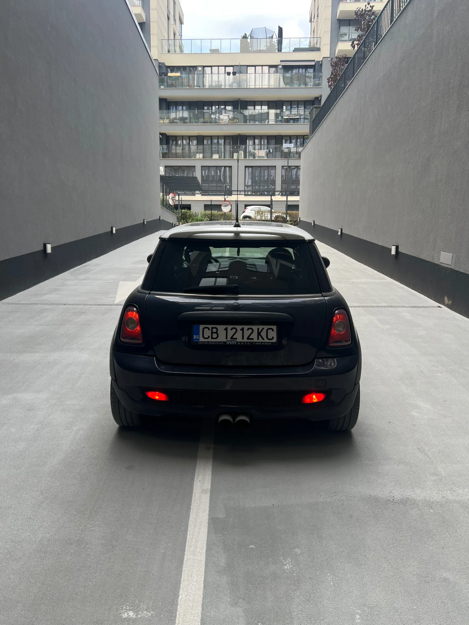 Mini Cooper s JOHN COOPER WORKS - изображение 5 | Auto.bg Mini Cooper s JOHN COOPER WORKS - изображение 5