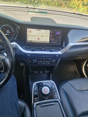 Kia Niro EXECUTIVE 64KW 204КС - 17750 € / 34715.98 лв. - 77342661 3 | Car24.bg Kia Niro EXECUTIVE 64KW 204КС - 17750 € / 34715.98 лв. - 77342661 3