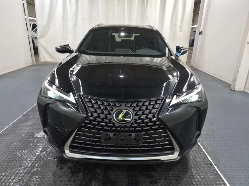 Lexus UX 300h 2.0 Hybrid CARFAX / ОБДУХВАНЕ / АВТОКРЕДИТ - 32900 € - 32746027 1 | Car24.bg Lexus UX 300h 2.0 Hybrid CARFAX / ОБДУХВАНЕ / АВТОКРЕДИТ - 32900 € - 32746027 1