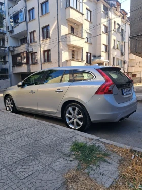 Volvo V60 D5 AWD - 9200 € / 17993.64 лв. - 70575407 5 | Car24.bg Volvo V60 D5 AWD - 9200 € / 17993.64 лв. - 70575407 5