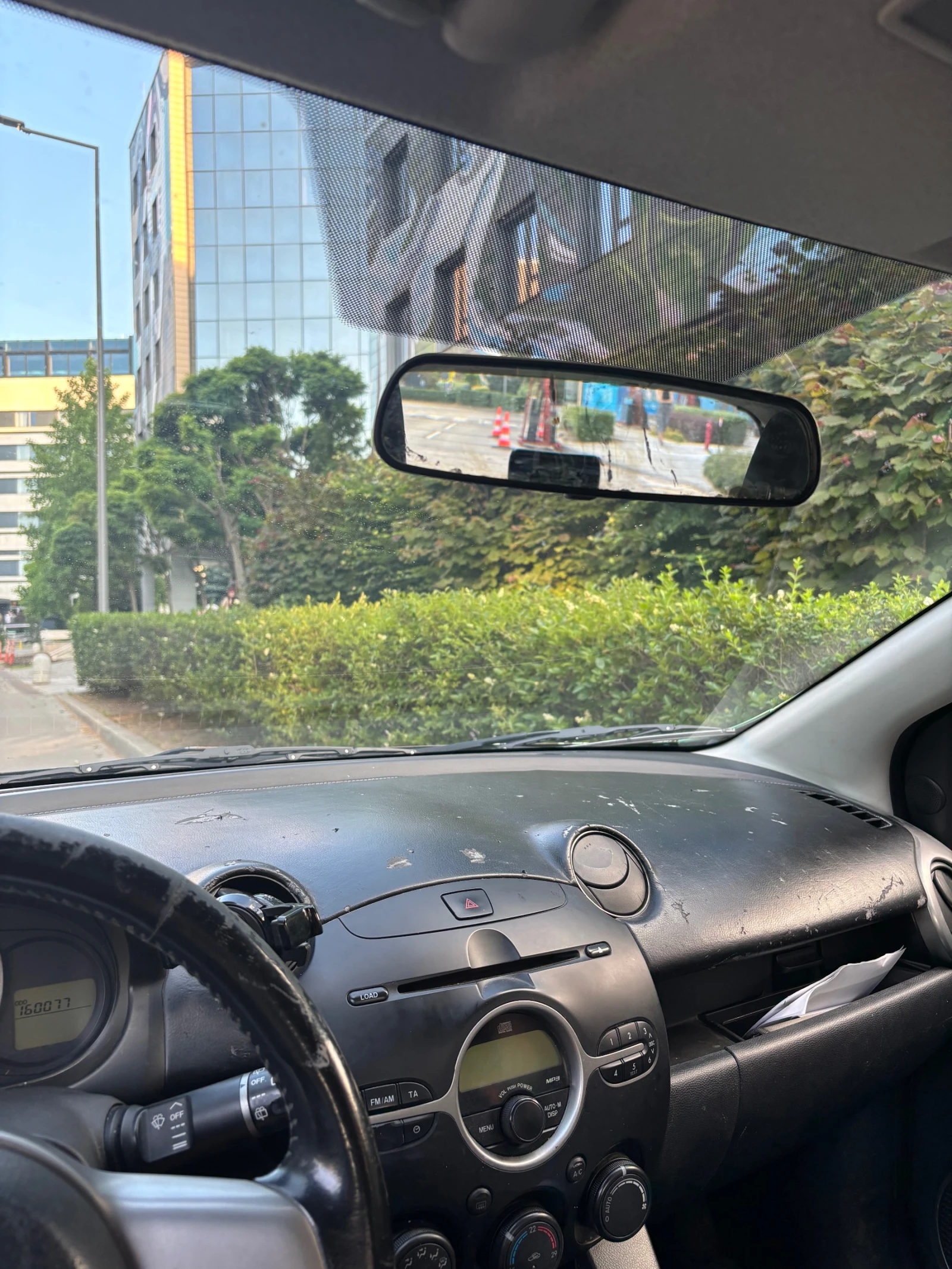 Mazda 2 M1 - изображение 7 | Auto.bg Mazda 2 M1 - изображение 7