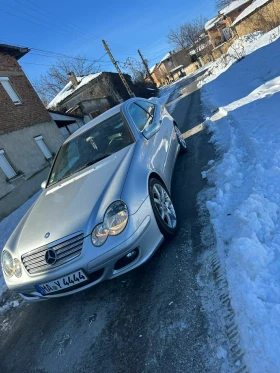 Mercedes-Benz C 200 2.0 - 3000 € / 5867.49 лв. - 52803654 3 | Car24.bg Mercedes-Benz C 200 2.0 - 3000 € / 5867.49 лв. - 52803654 3