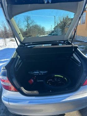 Mercedes-Benz C 200 2.0 - 3000 € / 5867.49 лв. - 52803654 4 | Car24.bg Mercedes-Benz C 200 2.0 - 3000 € / 5867.49 лв. - 52803654 4