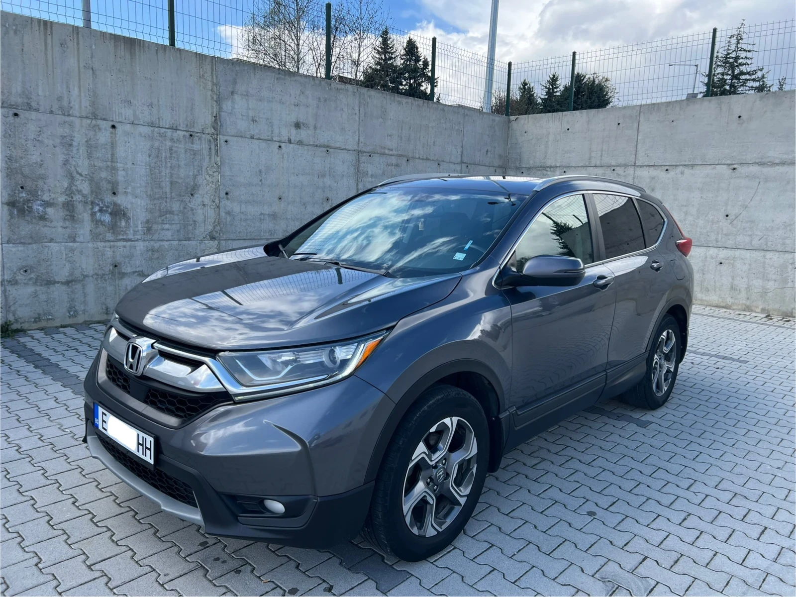 Honda Cr-v Ex-L AWD 1.5L. Turbo - изображение 2 | Auto.bg Honda Cr-v Ex-L AWD 1.5L. Turbo - изображение 2