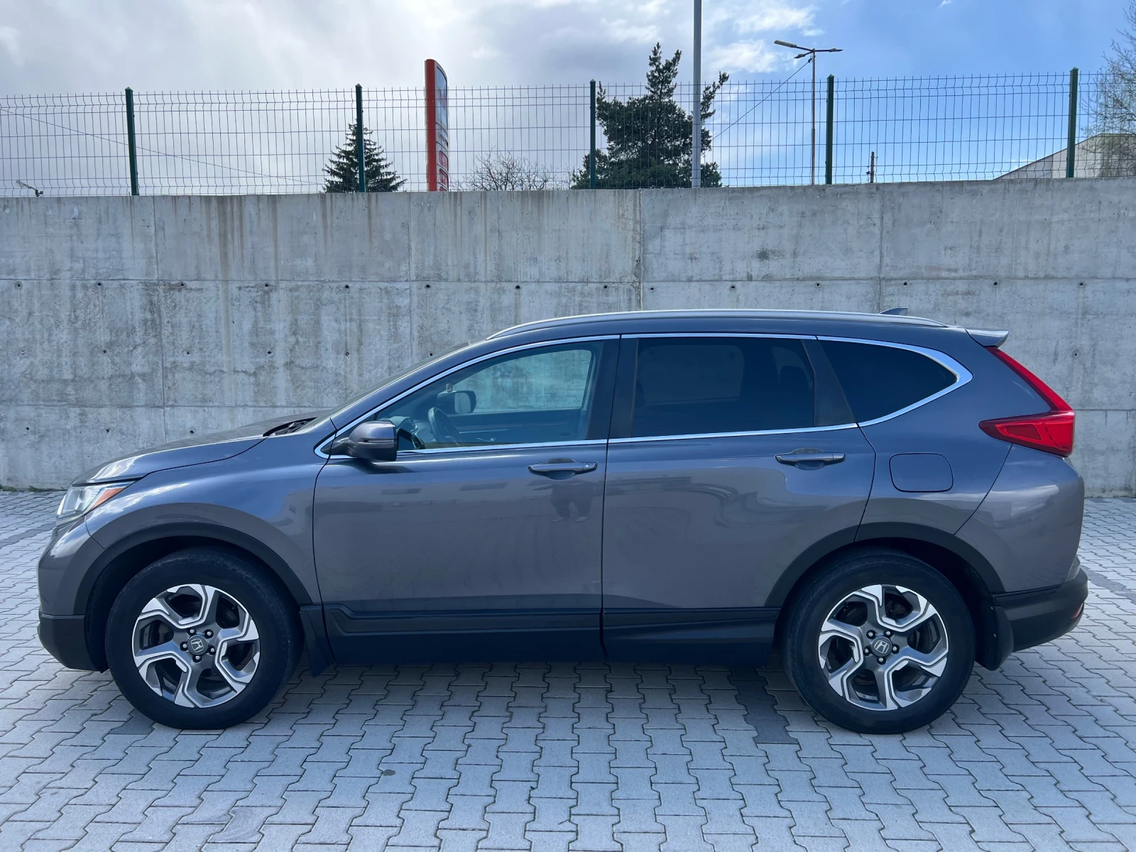 Honda Cr-v Ex-L AWD 1.5L. Turbo - изображение 6 | Auto.bg Honda Cr-v Ex-L AWD 1.5L. Turbo - изображение 6