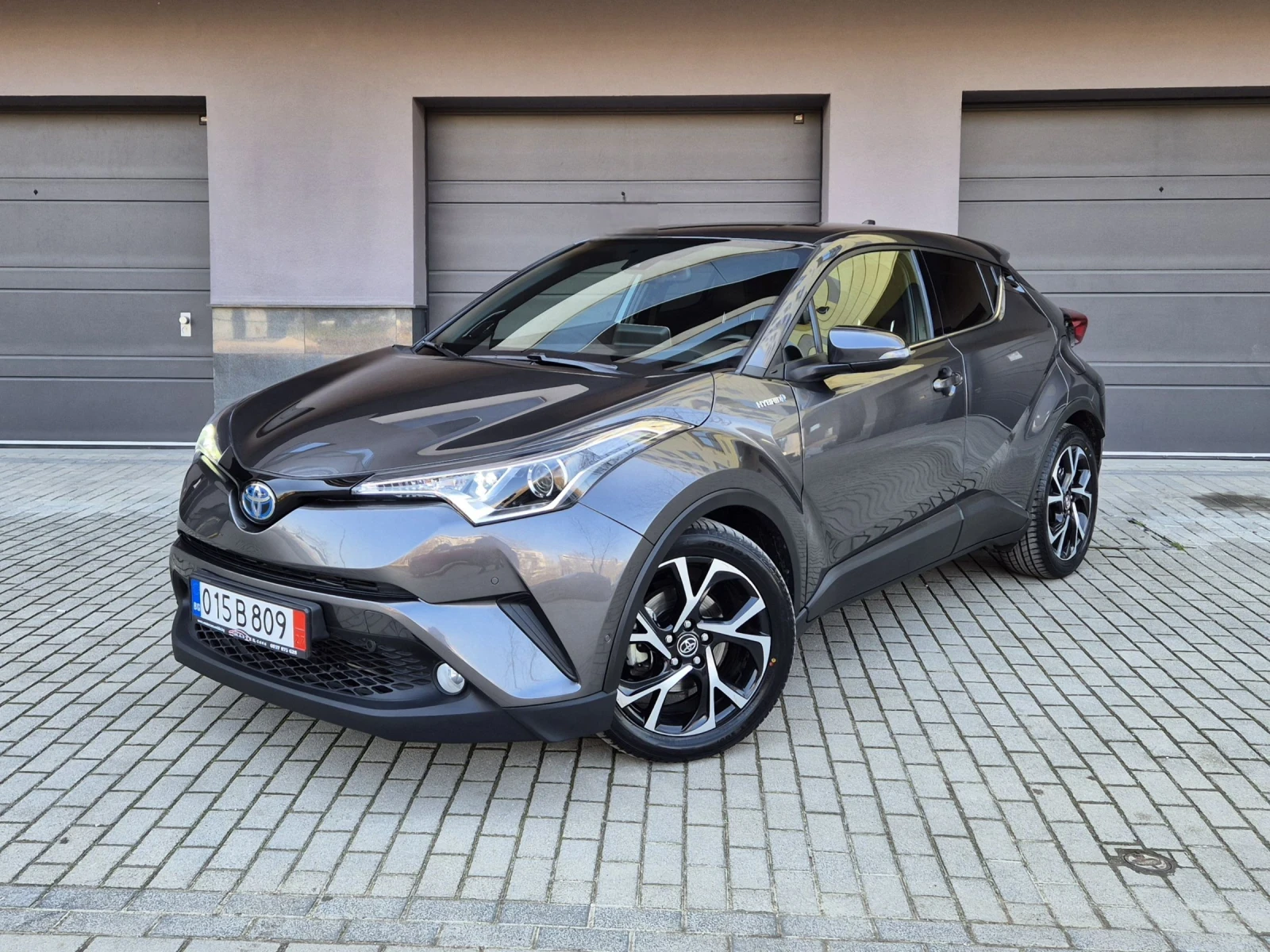 Toyota C-HR undefined | Auto.bg — изображение 1 Toyota C-HR undefined | Auto.bg — изображение 1