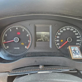VW Jetta 2.0 mpi - 3999 € / 7821.36 лв. - 84943232 11 | Car24.bg VW Jetta 2.0 mpi - 3999 € / 7821.36 лв. - 84943232 11