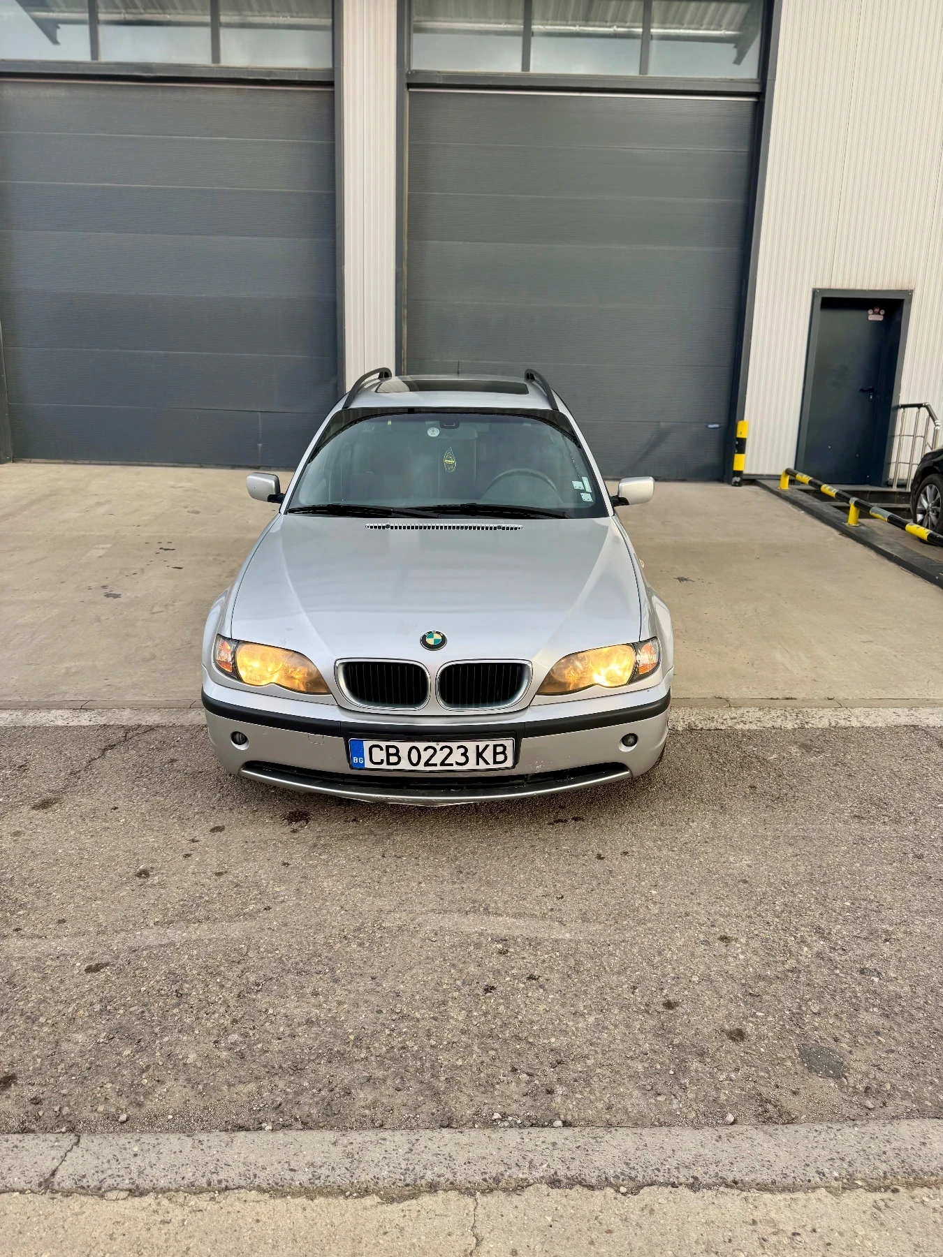 BMW 320 undefined | Auto.bg — изображение 1 BMW 320 undefined | Auto.bg — изображение 1