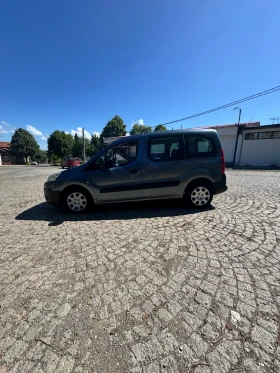 Peugeot Partner TEPEE 1.6 HDI/top! | Auto.bg — изображение 7 Peugeot Partner TEPEE 1.6 HDI/top! | Auto.bg — изображение 7
