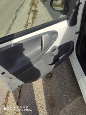 Citroen C1 1.0i - 1550 € - 36546254 8 | Car24.bg Citroen C1 1.0i - 1550 € - 36546254 8