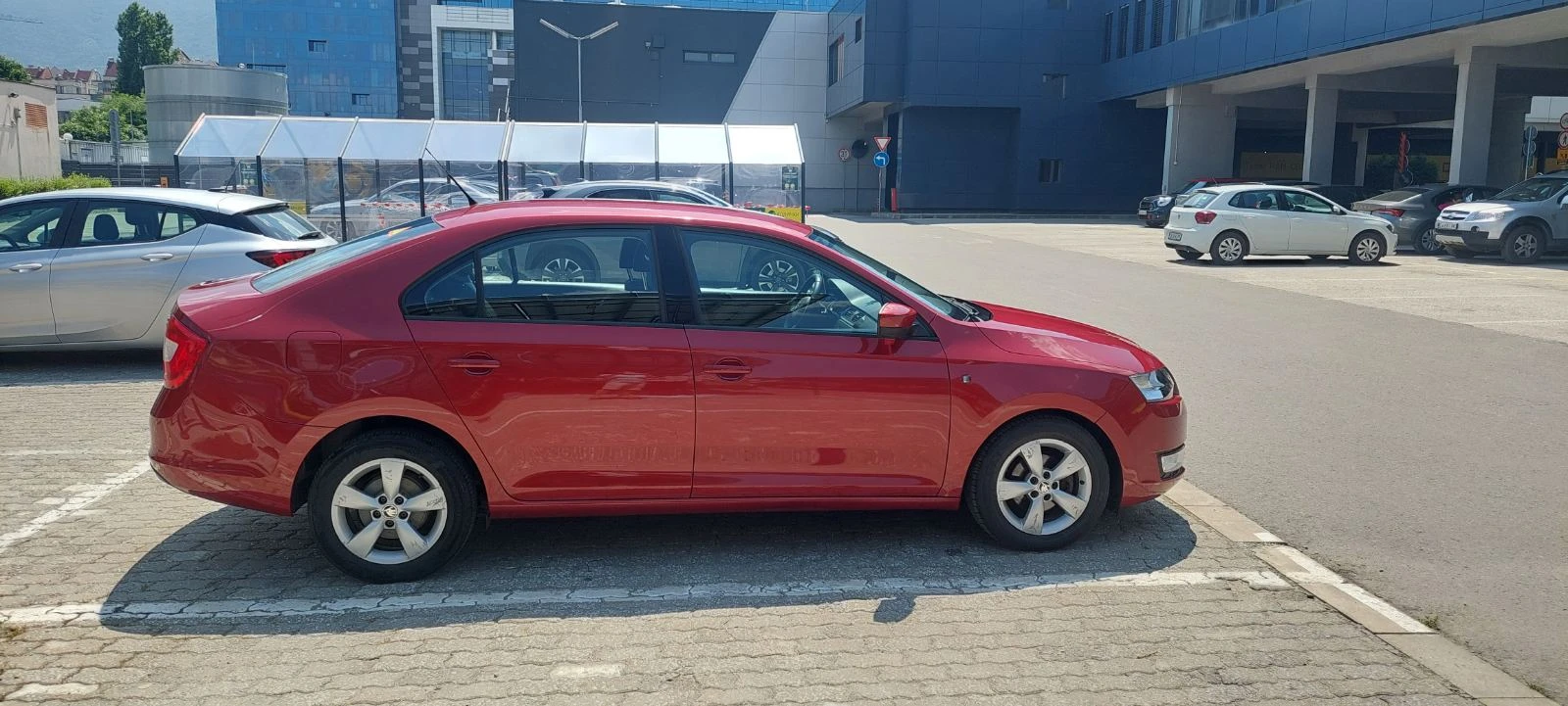 Skoda Rapid undefined | Auto.bg — изображение 1 Skoda Rapid undefined | Auto.bg — изображение 1