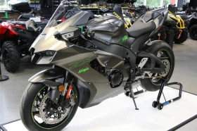 Kawasaki Zx * ZX10RR* RACE* REPLICA* PERFORMANCE!