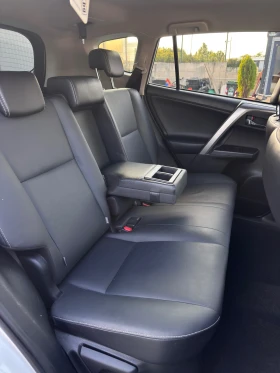 Toyota Rav4 2.5i Hybrid/Facelift/AWD/Keyless/Сервизна история/ | Auto.bg — изображение 10 Toyota Rav4 2.5i Hybrid/Facelift/AWD/Keyless/Сервизна история/ | Auto.bg — изображение 10