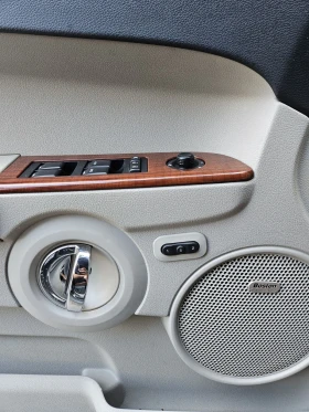 Jeep Commander 3.0 218HP - 7500 € / 14668.73 лв. - 27209261 9 | Car24.bg Jeep Commander 3.0 218HP - 7500 € / 14668.73 лв. - 27209261 9