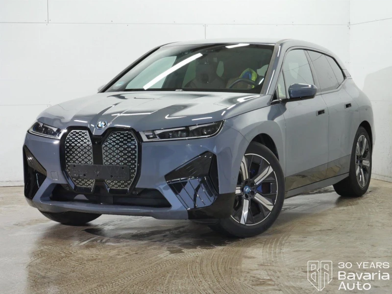 BMW iX 40 xDrive Sport - 107700 лв. / 55066.14 € - 90568893 1 | Car24.bg BMW iX 40 xDrive Sport - 107700 лв. / 55066.14 € - 90568893 1