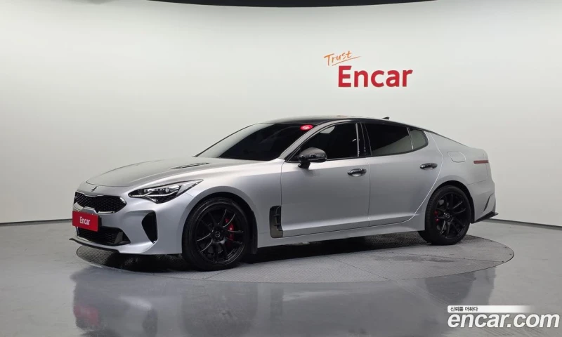 Kia Stinger 3.3 Turbo AWD Masters - 13449 € - 54368516 1 | Car24.bg Kia Stinger 3.3 Turbo AWD Masters - 13449 € - 54368516 1