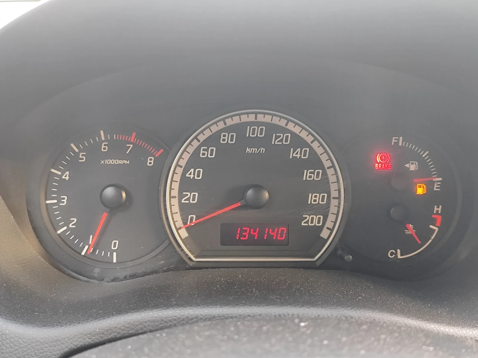 Suzuki Swift swift 1, 3 бензин - изображение 9 | Auto.bg Suzuki Swift swift 1, 3 бензин - изображение 9
