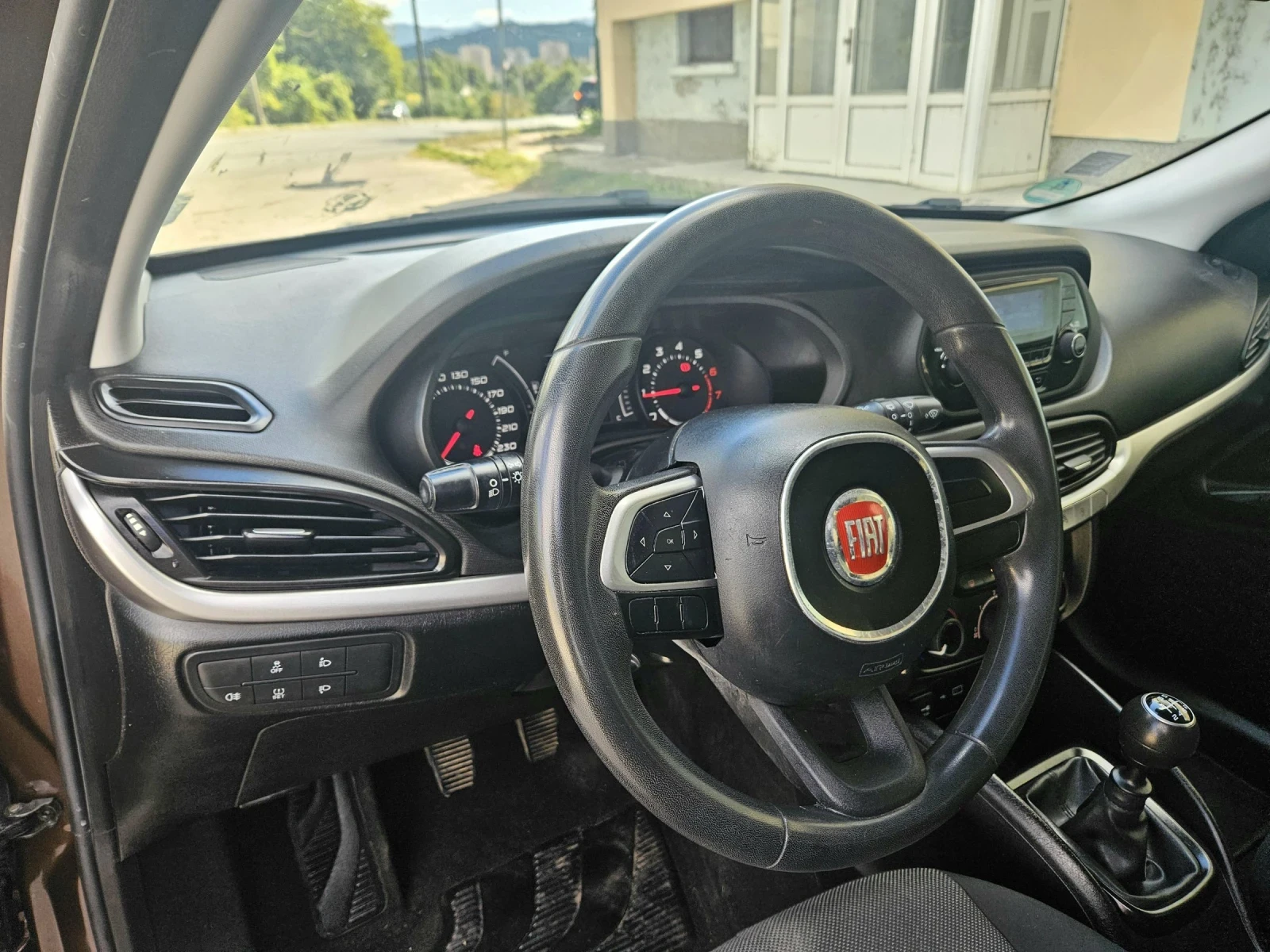 Fiat Tipo 1.4 95k.sSTREET - изображение 9 | Auto.bg Fiat Tipo 1.4 95k.sSTREET - изображение 9