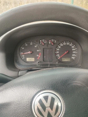 VW Bora 1, 6   SR | Mobile.bg — малка снимка 5