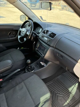 Skoda Fabia Скаут - 3300 € / 6454.24 лв. - 80467316 5 | Car24.bg Skoda Fabia Скаут - 3300 € / 6454.24 лв. - 80467316 5