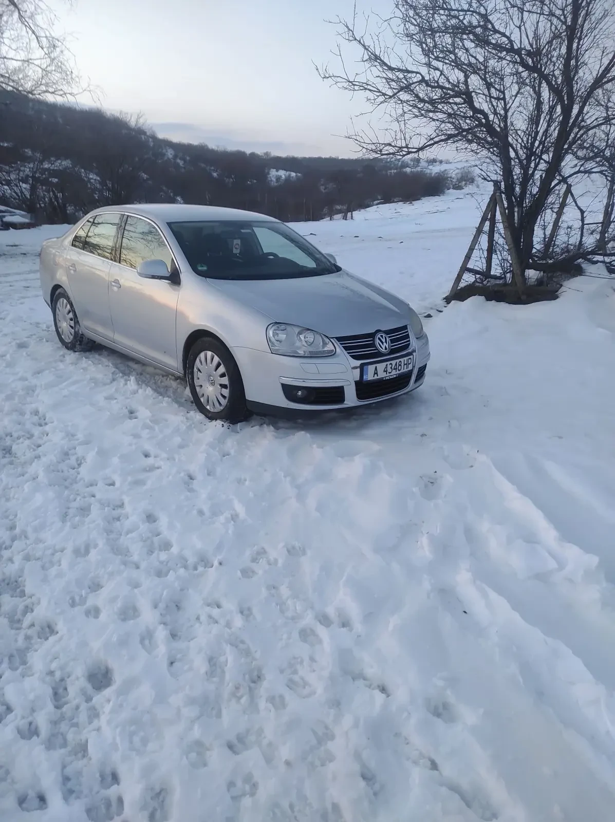 VW Jetta 2.0 tdi-140k.s. - изображение 8 | Auto.bg VW Jetta 2.0 tdi-140k.s. - изображение 8