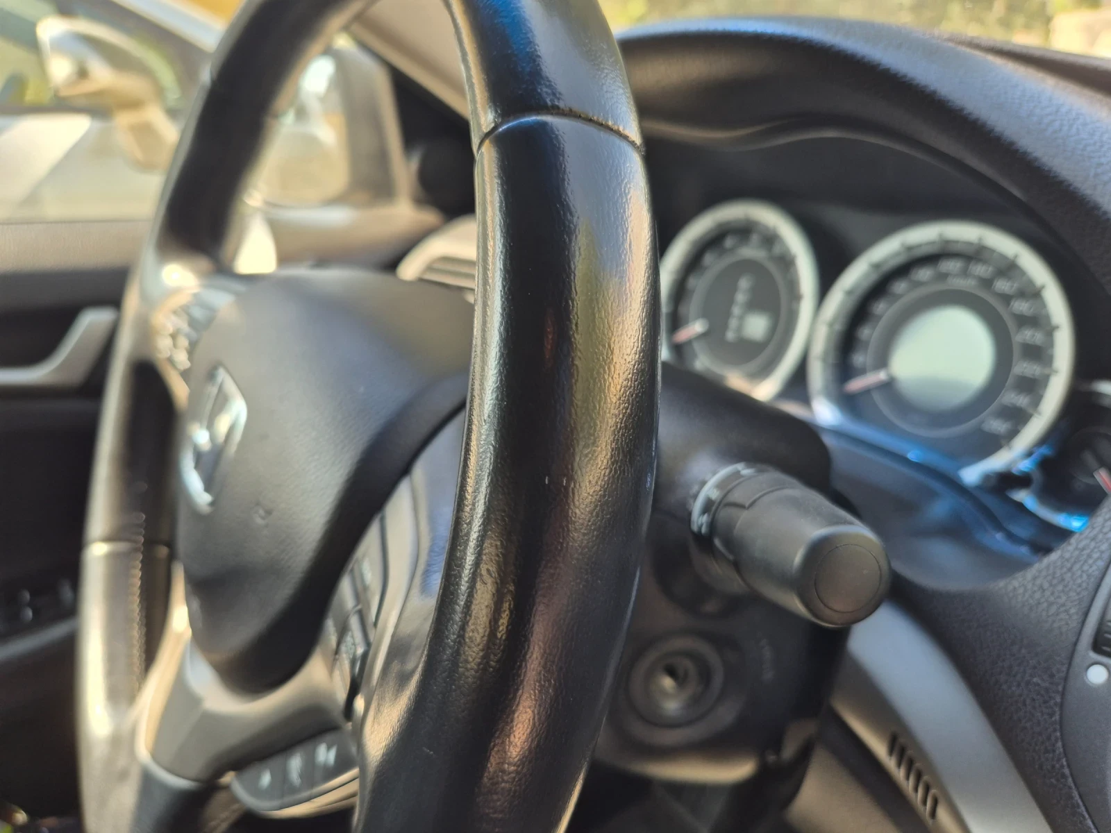 Honda Accord 2.4, Automatic, Executive - изображение 7 | Auto.bg Honda Accord 2.4, Automatic, Executive - изображение 7