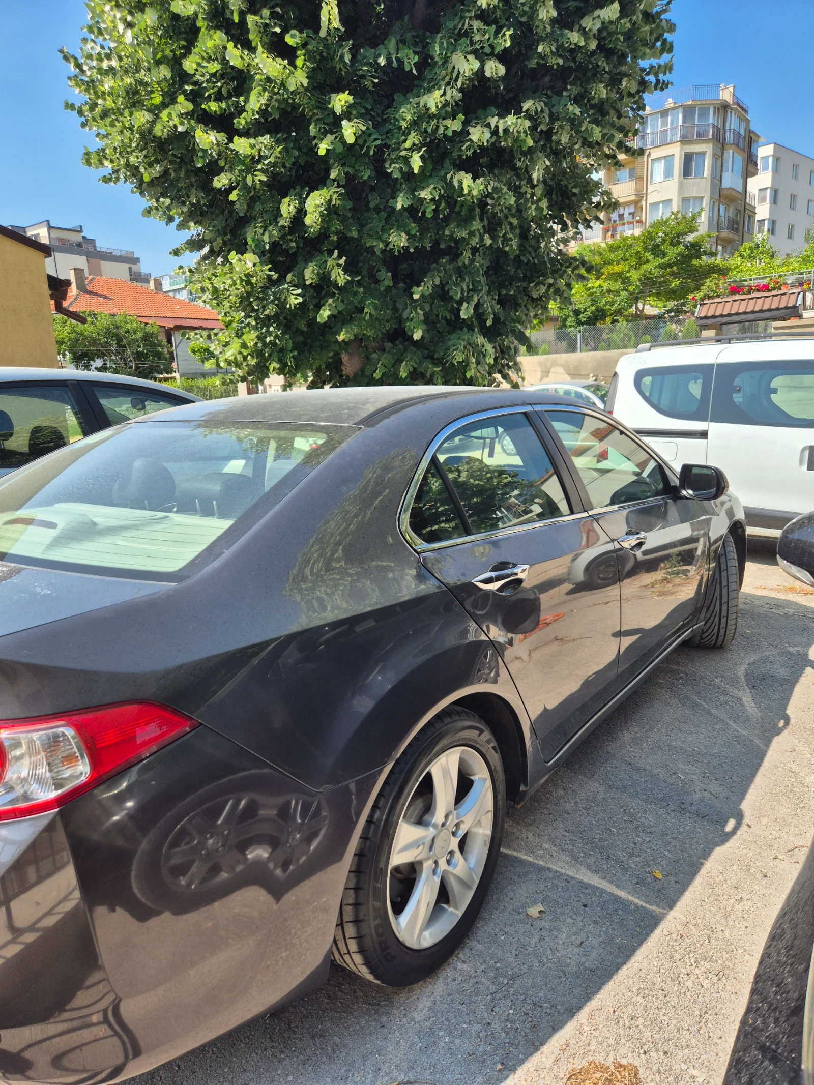 Honda Accord 2.4, Automatic, Executive - изображение 3 | Auto.bg Honda Accord 2.4, Automatic, Executive - изображение 3