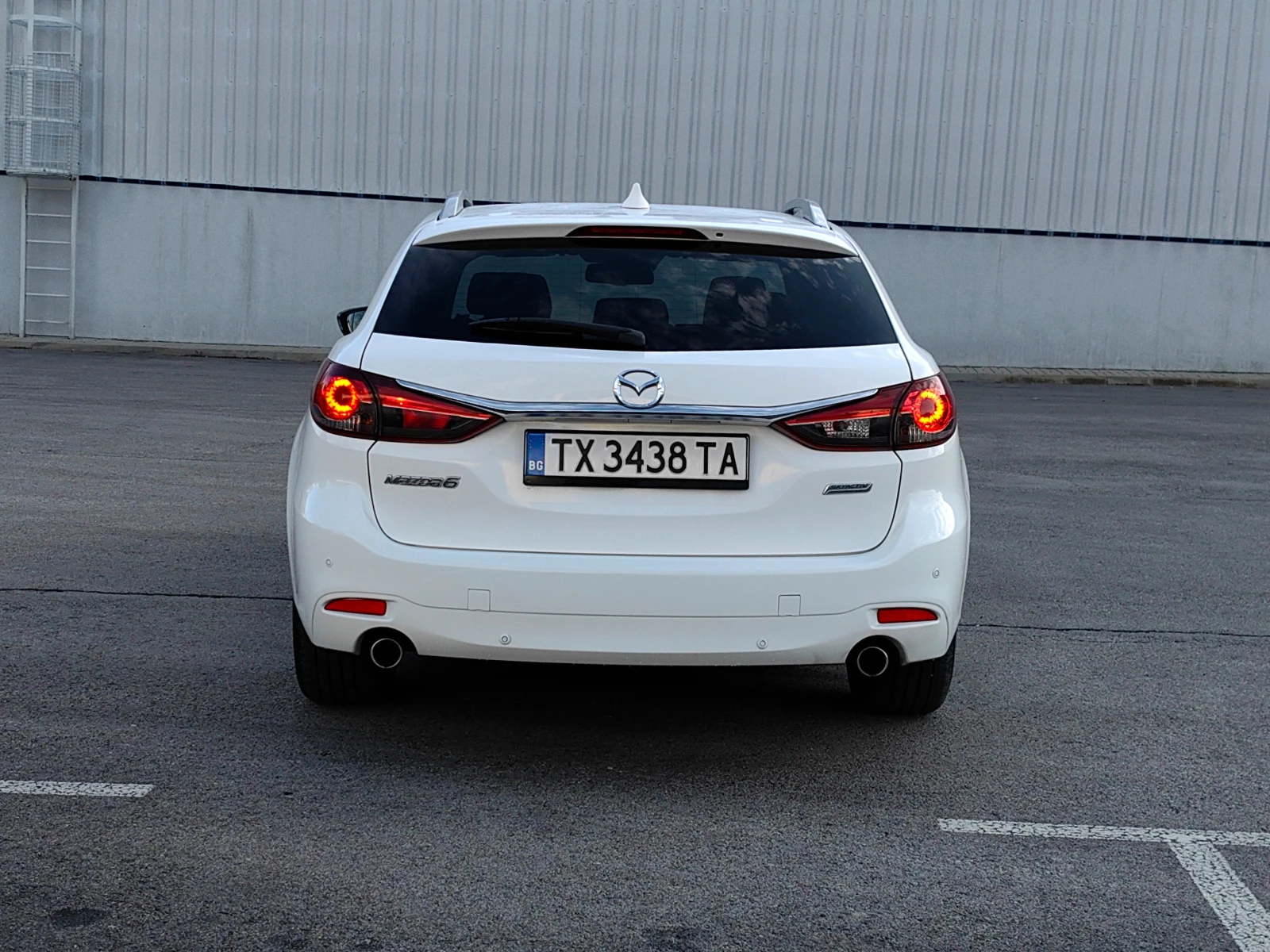 Mazda 6 2014   2.2 Skyactiv-D   Автоматик/НОВА ЦЕНА 16 900 - изображение 8 | Auto.bg Mazda 6 2014   2.2 Skyactiv-D   Автоматик/НОВА ЦЕНА 16 900 - изображение 8