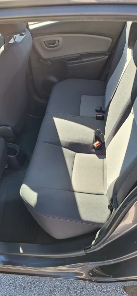 Toyota Yaris 1.5VVT-I EURO6B - 18400 лв. / 9407.77 € - 90667645 12 | Car24.bg Toyota Yaris 1.5VVT-I EURO6B - 18400 лв. / 9407.77 € - 90667645 12