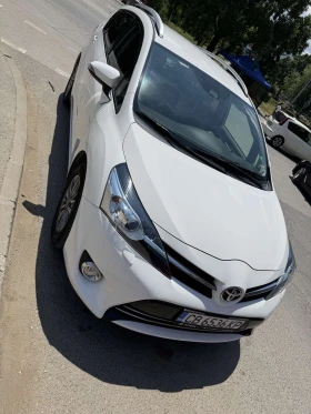 Toyota Verso лек автомобил - Car24.bg Toyota Verso лек автомобил