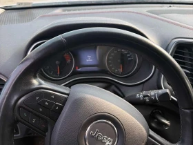 Jeep Cherokee Trailhawk | CARFAX | АВТОФИНАНСИРАНЕ | Auto.bg — изображение 8 Jeep Cherokee Trailhawk | CARFAX | АВТОФИНАНСИРАНЕ | Auto.bg — изображение 8